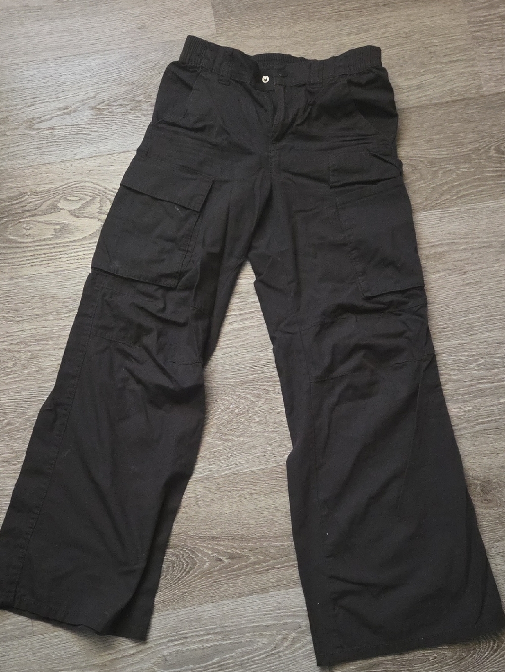 H&M Black Elastic-Waist Cargo Trousers